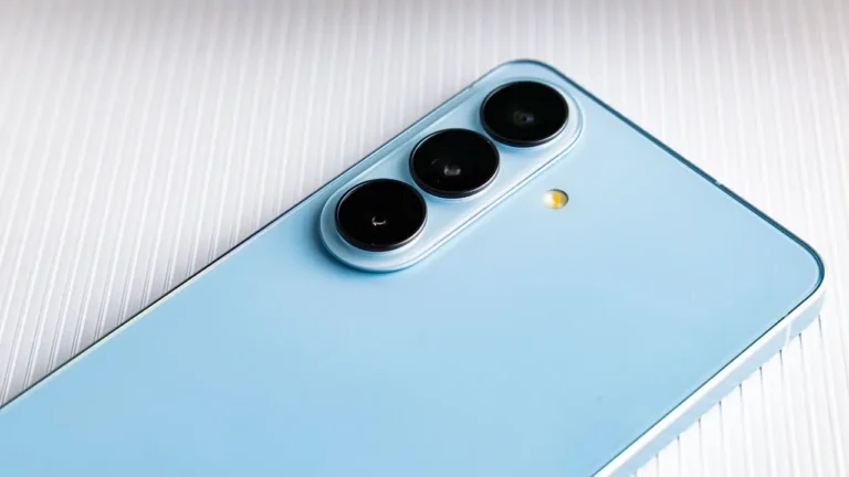 Top 10 Smartphones with the Best Battery Life in 2026 | Long-Lasting Battery Phones